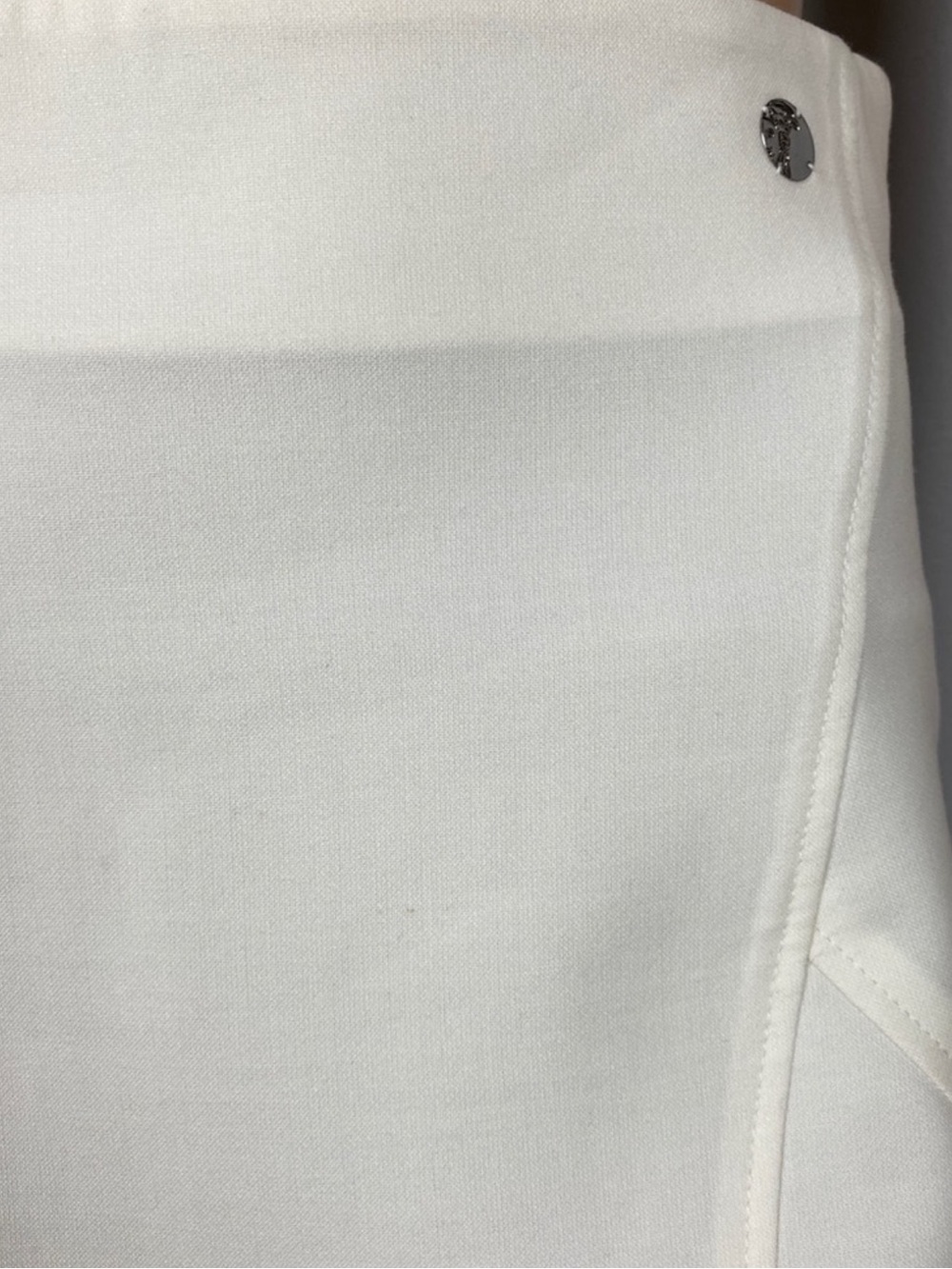 VERSACE COLLECTION WHITE PENCIL SKIRT - Picture 4 of 10